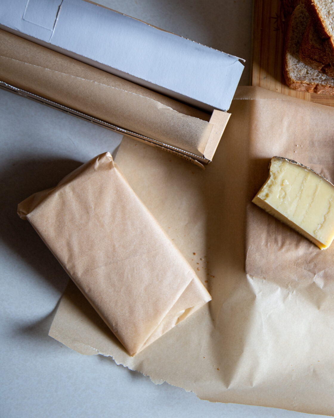 Can you put Wax Paper in the Oven? - Evolving Table