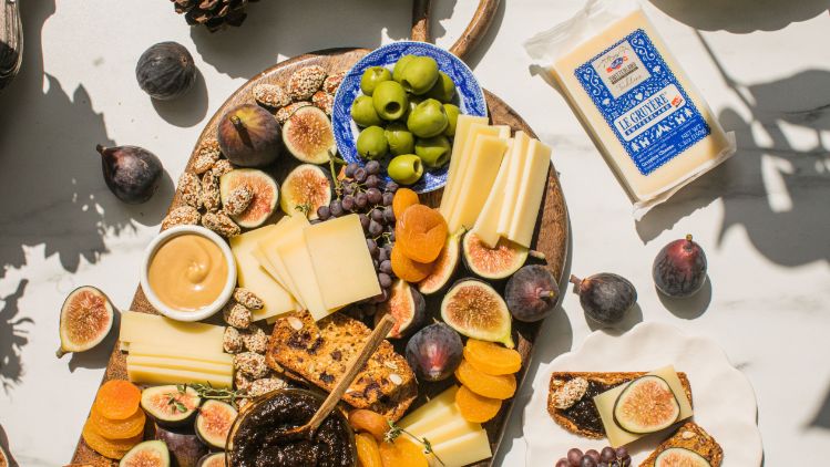 Emmi_Beauty_Fig-Lovers-Fall-Cheeseboard-9