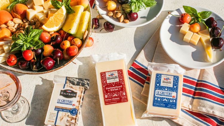 Emmi_Beauty_Golden-Hour-Cheeseboard--36