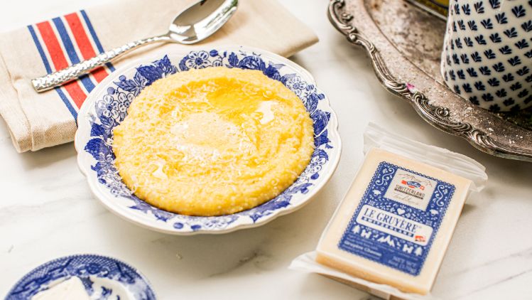 Emmi_Beauty_5-Ingredient-Creamy-Gruyere-Polenta--side-dish--8